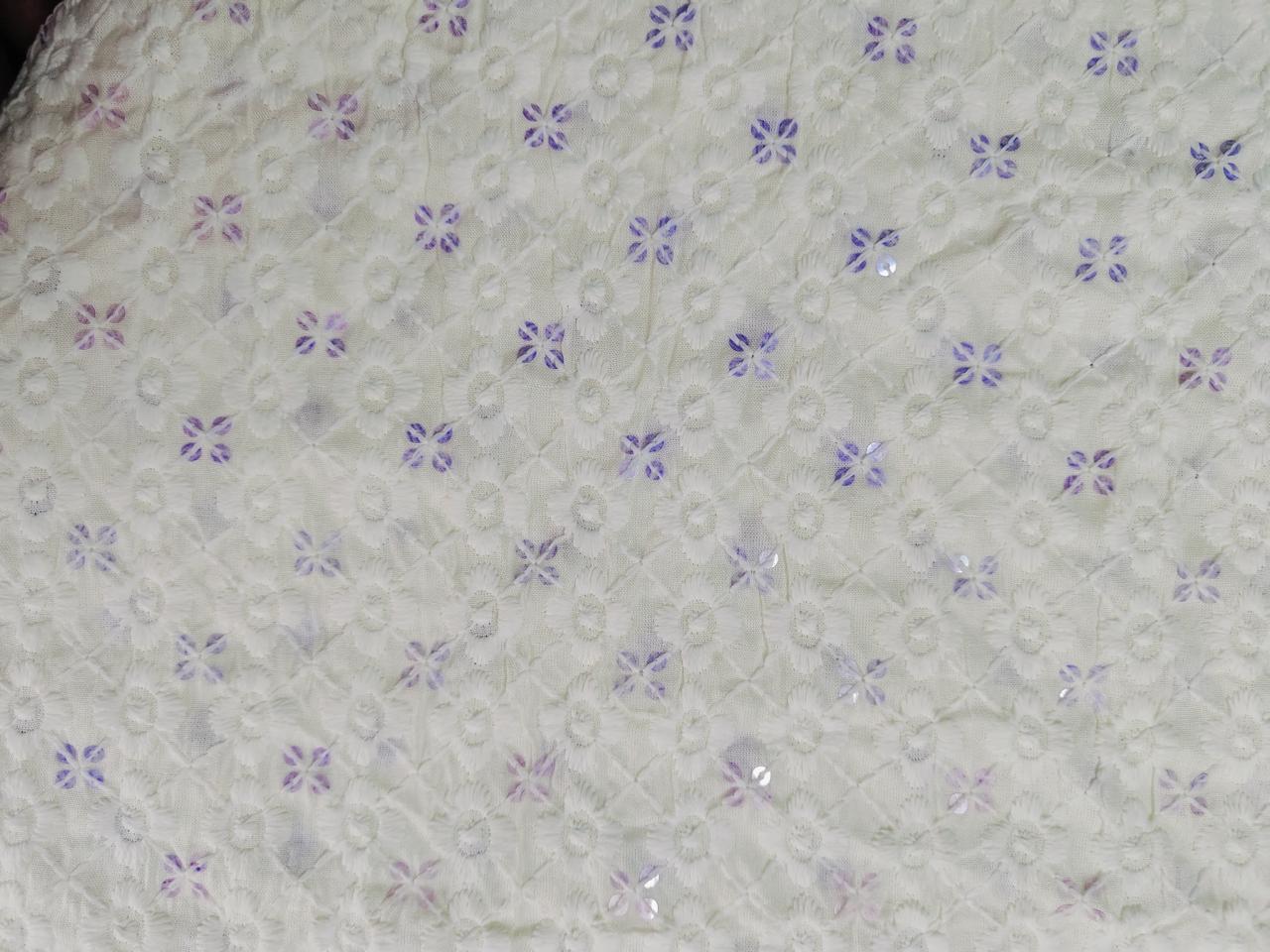 SEQUENCE SCHIFFLI FABRIC